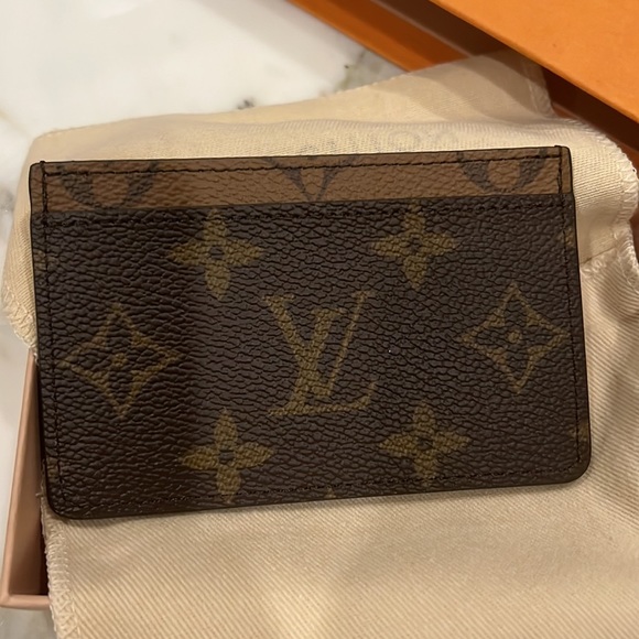 louis vuitton card case - Picture 2 of 9